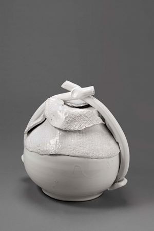 Senza titolo, S.d.
Ceramica invetriata
2