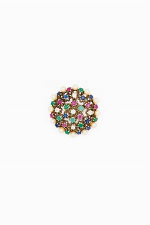 in oro bianco 18kt, perle coltivate, rubini, smeraldi, zaffiri e diamanti