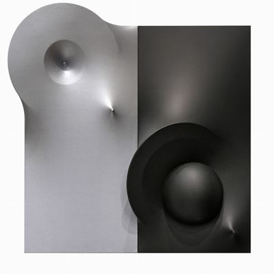 Doppia superficie argento-nero, vernice acrovinilica su tela, cm 63 x 63, 2015