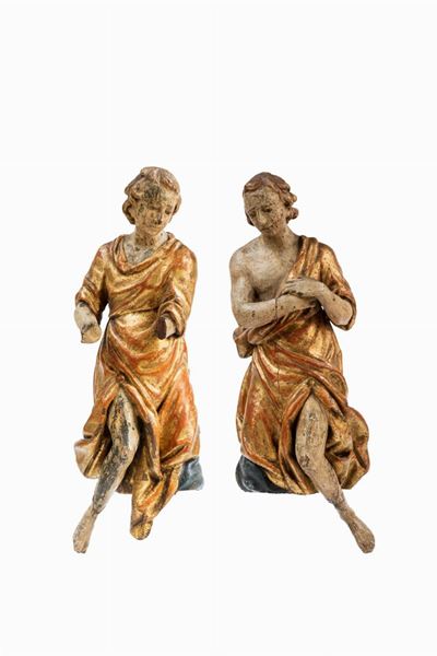 Due angeli, sculture in legno laccato policromo