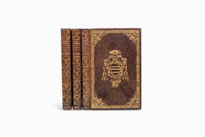 Pontificale Romanum in tres partes distributum Clementis VIII ac Urbani VIII auctoritate recognitum nunc primum prolegomenis, & commentariis illustratum ... Tomus I ... Tomus III