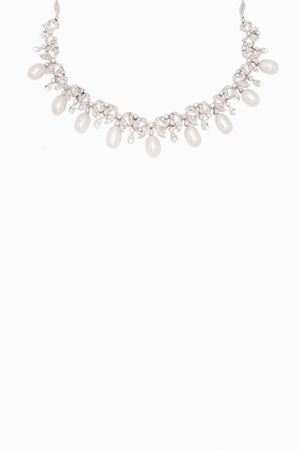 in oro bianco 18kt, perle coltivate e diamanti