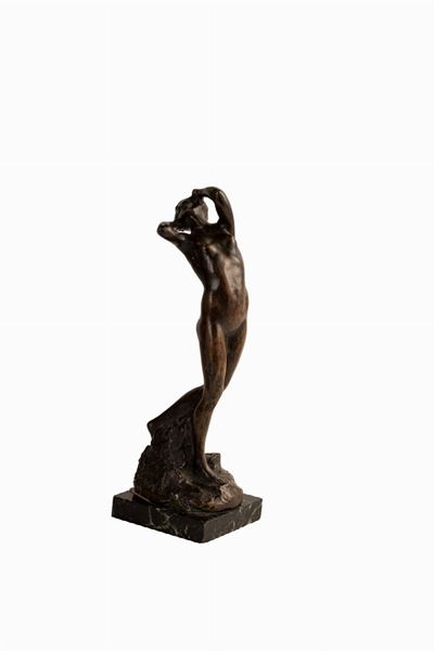 Donna Nuda che Si Stira