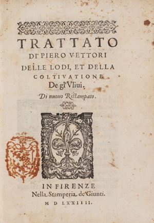 Seconda edizione di questo celebre trattato nel quale l'autore discute le qualità alimentari delle olive, le tecniche di coltura, di raccolta e di spremitura. Il trattato ebbe moltissimo successo e fu ripubblicato molte volte fino al 1840. E' unanimemente considerato dalla critica un alto esempio di prosa didascalica umanistica. Gamba, 1024 (in nota); Paleari-Henssler, p. 753 (nota). Trattato delle lodi et della coltivatione degl'ulivi