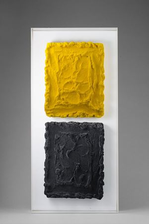 2 moduli grigio e giallo
30x40 cm cad.