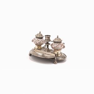 CALAMAIO IN ARGENTO E VETRO DIPINTO, SEC