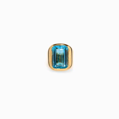 Anello in Topazio Azzurro in Oro Giallo