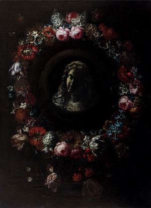 Bas reliefe en grisaille representing the Virgin within flowers