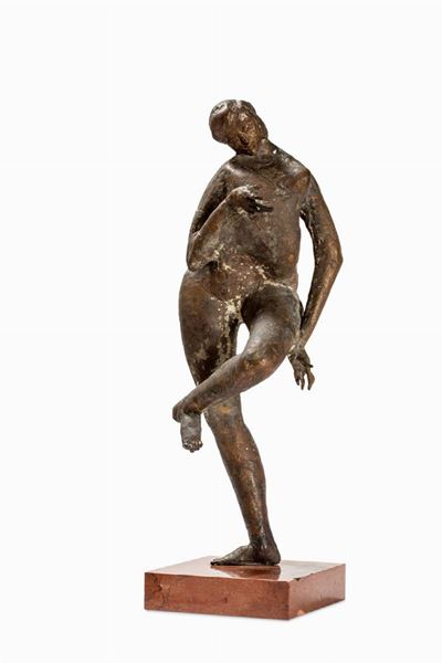 Figura Femminile Danzante