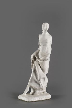 L&#191;indossatrice, 1963 altezza cm 22 x 17 