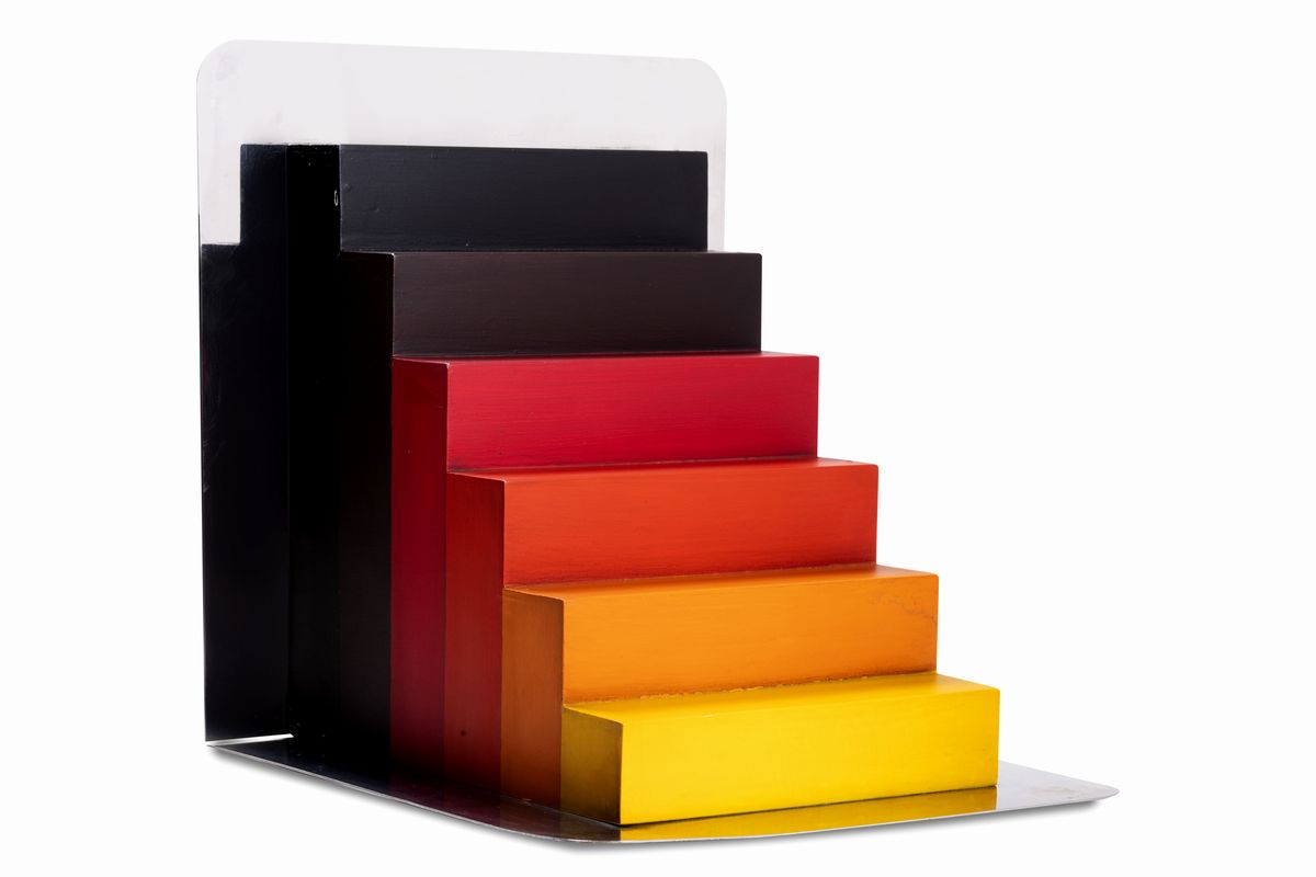 Joe Tilson - Reflector Ziggurat Spectrum B - acrilico e poliuretano su legno e acciaio inossidabi...