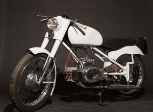 fin-moto00034 Rumi Sport bianca fascia n