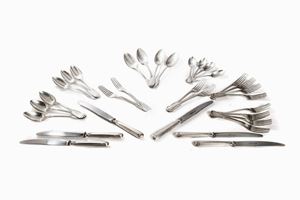 Servizio di posate incompleto in argento