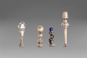 Lotto di 4 sigilli, due in argento e due in metallo