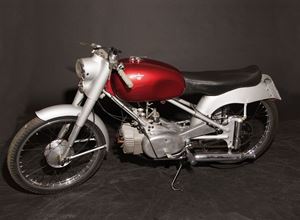 fin-moto00020 Rumi bicarburatore argento