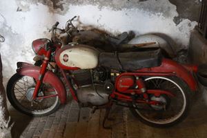 fin-moto00142 gilera 150 sport