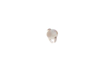 Anello in Oro Grigio con Pietra di Luna