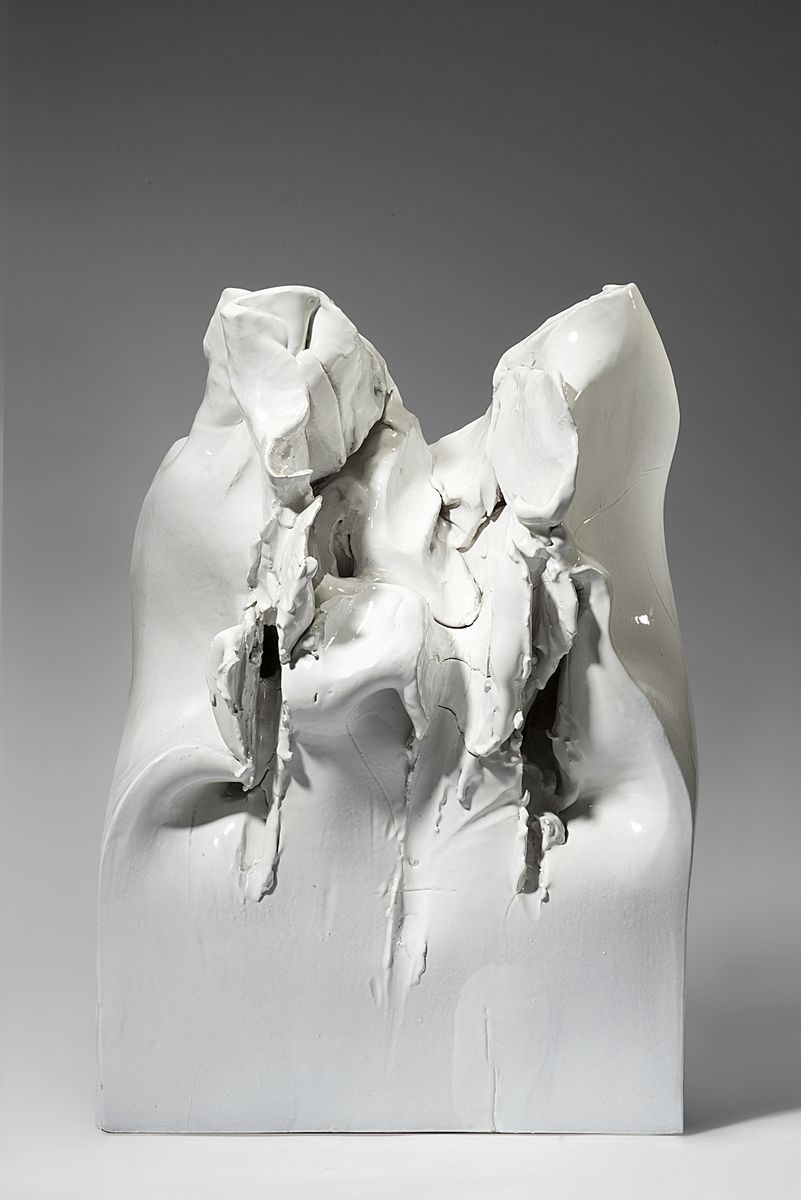 Giacinto Cerone - Senza titolo (2002), ceramica bianca