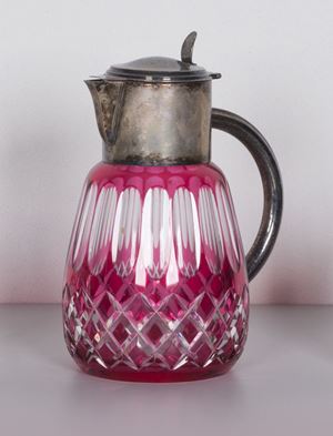 1930 ca. 
altezza cm 31
Boccale in crist