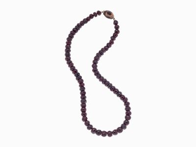 Collana in Granati Ad un Filo di Granati