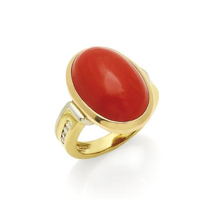 Anello in Oro, Corallo e Diamanti in Oro