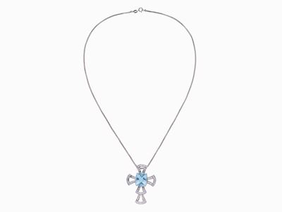 Collana con Pendente in Diamanti e Acqua