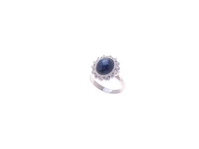 Anello in Oro, Zaffiro e Diamanti in Oro