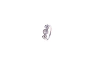 ANELLO IN ORO E DIAMANTI
in oro bianco 1