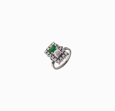 Anello in Oro, Diamanti e Pietra Verde i