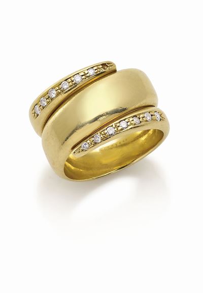 Anello in Oro e Diamanti in Oro Giallo 1