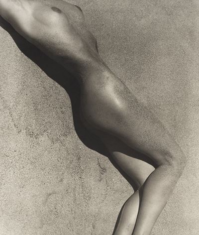Carrie in sand (Detail), Paradise Cove, Stampa vintage al platino