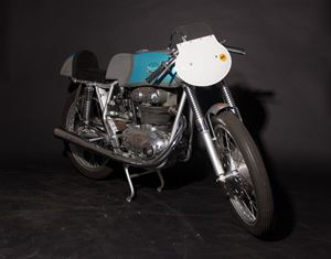 MONDIAL PArallelogramma 200 fin-moto-001