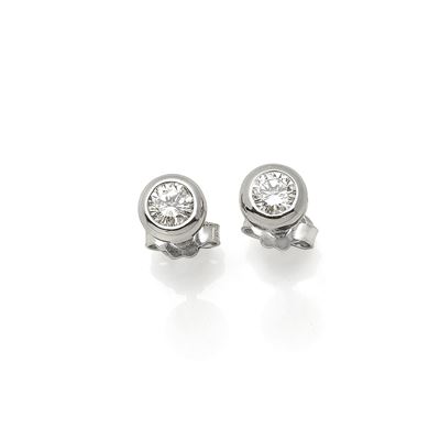 Orecchini in oro bianco 18K con diamanti taglio brillante