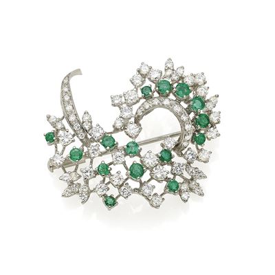 Spilla in oro bianco 18K con diamanti e smeraldi