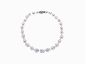 COLLANA IN PERLE, PLATINO E DIAMANTI, FI