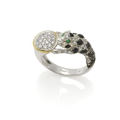 Anello in oro bianco 18K con diamanti, smalto nero e pantera in pavé, circa 1990