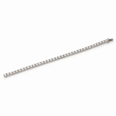 Bracciale tennis in oro bianco 18K con diamanti taglio brillante, circa 2000