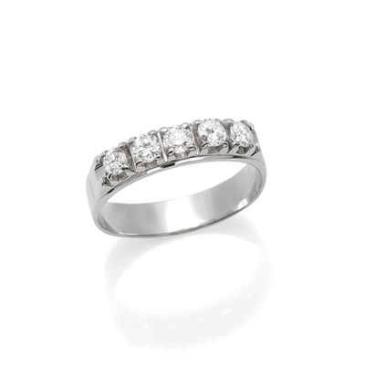 ANELLO A RIVIÉRE in oro bianco 18K con diamanti taglio brillante