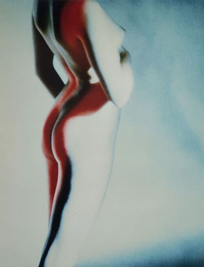 Nude, 2018 Photo Metallic Chrome da Pola