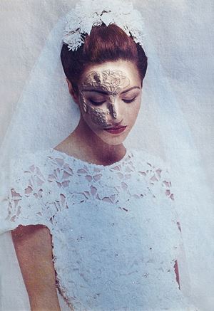 Looking for love (Sposa), 1997
Vintage C