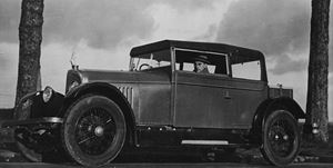 Autoritratto in automobile, anni 1930