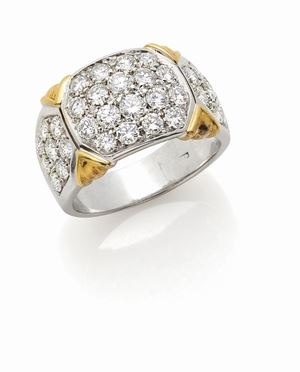 ANELLO IN ORO E DIAMANTI