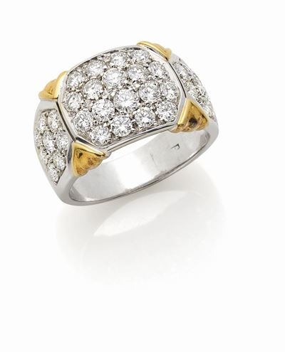 Anello in Oro e Diamanti a Fascia in Oro