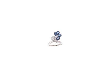Anello in Oro, Zaffiri e Diamanti in Oro