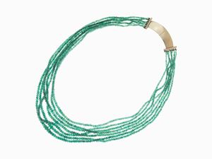 COLLANA IN SMERALDI E OROA sette fili di