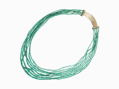 Collana in Smeraldi e Oroa Sette Fili di