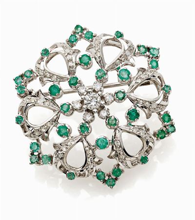 Spilla in Oro, Smeraldi e Diamantiin Oro