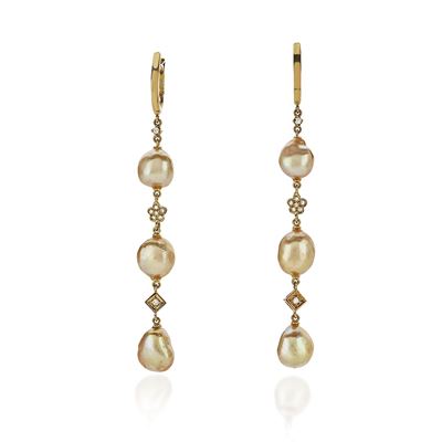 Orecchini in oro giallo 18K con perle coltivate e diamanti