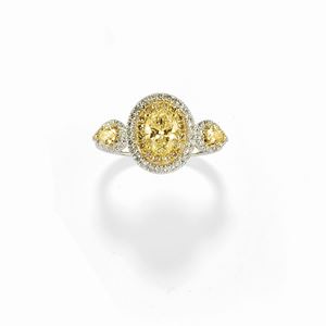 A 18K two-color gold and diamond ring