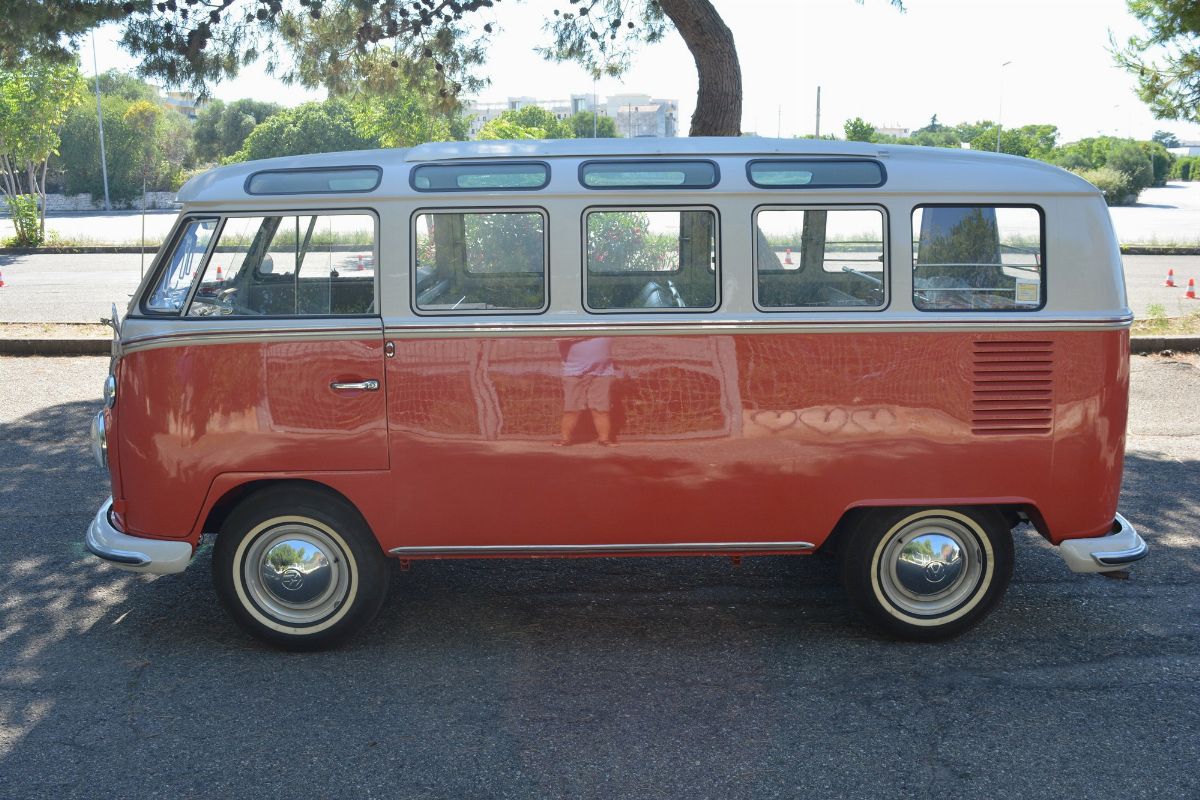 Microbus De Luxe “samba” (typ 2) (volkswagen)